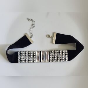 Black Velvet 80s Faux Crystal Choker Necklace – Silver Tone Statement Collar